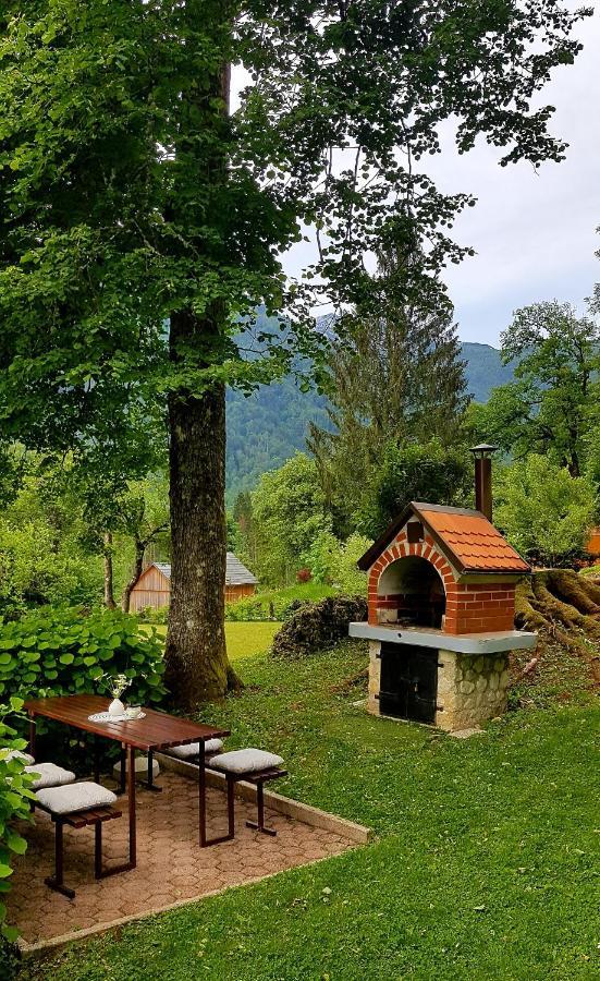 Villa Pocitniska Hisa Eros Bohinj Exterior foto